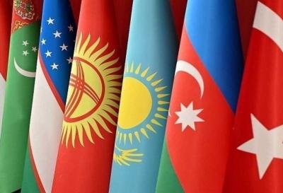 Türk ailəsinin Qəbələ Zirvəsi