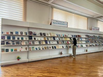 Milli Kitabxanada “Əməkdar incəsənət xadimi SəyavuşMəmmədzadə - 90” adlı ənənəvi  kitab sərgisi açılıb