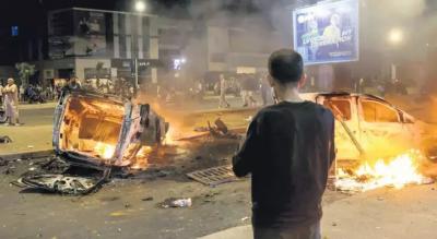 Etirazlar zamanı 3 nəfər güllələndi -  Mərakeş qarışıqlıq