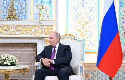 Putin: "Rusiya AZAL təyyarəsinin qəzaya uğramasının səbəblərinin araşdırılmasına hər cür kömək göstərir"