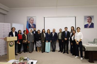 Dünya Düşen Əzələ Distrofiyası Maarifləndirmə Gününə həsr olunmuş  elmi konfrans keçirilib