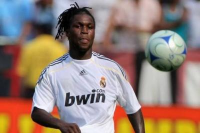 "Real"ın sabiq futbolçusu insult keçirdi