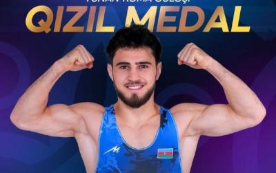 Güləşçimiz dünya çempionu oldu