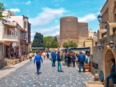 Ölkəyə gələn turistlərin sayı niyə azalır?