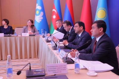 Daşkənddə MDB ölkələrində sosial müdafiənin təşkili məsələləri müzakirə olunub