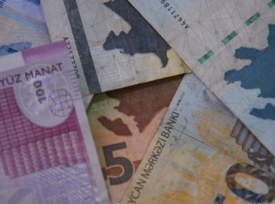 Kiçik sahibkarlığa verilən kreditlərin həcmi artıb