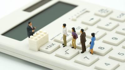 Minimum əməkhaqqı  gəlir vergisindən azad oluna bilərmi?