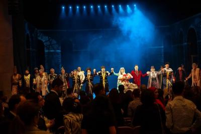 Amaliya Pənahova Dram Teatrında “Xurşidbanu Natəvan”la yad edilib