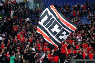 Fanatlar "Nitsa"nın futbolçularına hücum etdi 