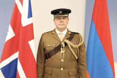 Britaniya Ermənistana ilk dəfə hərbi attaşesi təyin edib