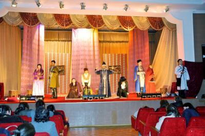 Ağdam Dövlət Dram Teatrı Ağcabədidə “Müsyö Jordanın Qarabağ sərgüzəştləri” tamaşasını  təqdim edib
