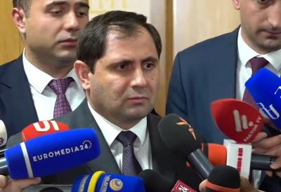 “Azərbaycanla sərhədində vəziyyət çox sakitdir” - Ermənistan MN