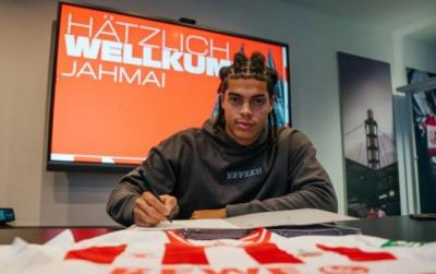 "Mançester Siti"nin futbolçusu "Köln"ə keçdi