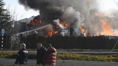 Ankarada spirtli içkilərlə dolu 6 tır yandı