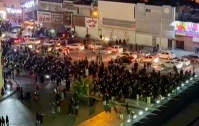 İranda polis generalı etirazçılar tərəfindən öldürülüb