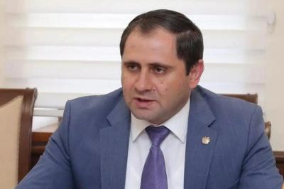 “Ermənistan Azərbaycanla silahlanma yarışına girmək niyyətində deyil" -  Nazir