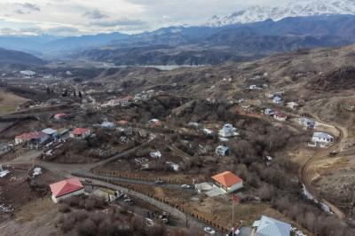 Növbəti köç karvanı Ağdam şəhərinə çatıb, açarlar təqdim olunub -  YENİLƏNİB