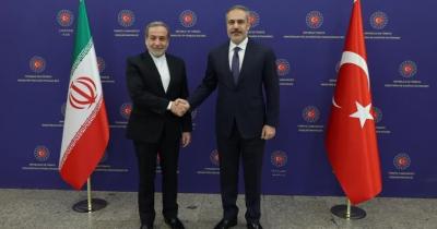 Hakan Fidan son 24 saatda ikinci dəfə Abbas Əraqçi ilə  telefonla danışdı