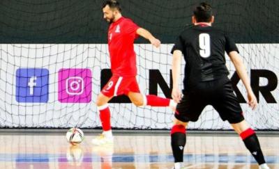 Millinin heyətindən çıxarıldı
