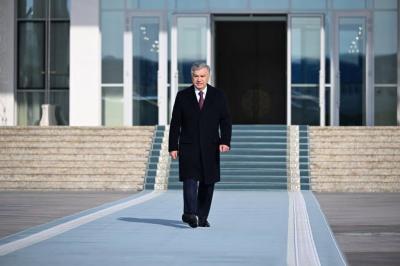 Şavkat Mirziyoyev Türkiyəyə rəsmi səfərə gedib