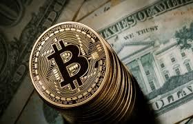 "Bitcoin" 71 min dollara doğru irəliləyib