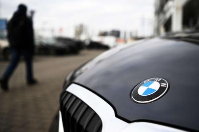 BMW dünya üzrə yarım milyon avtomobili geri çağırır