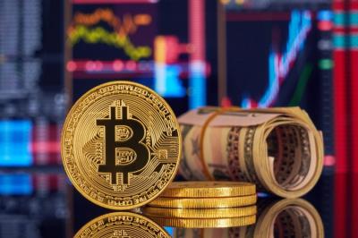"Bitcoin"in qiyməti 67 min dollardan aşağı enib