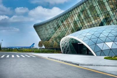 Bakı aeroportu sərnişinlərə alternativ marşrutlardan istifadə etməyi  tövsiyə edib