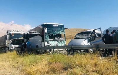 Nigeriyada ağır yol qəzası -  11 ölü, 27 yaralı