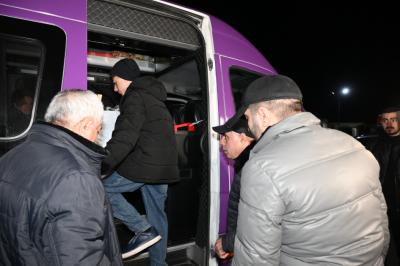 Növbəti köç karvanı Ağdam şəhərinə çatıb -  YENİLƏNİB 