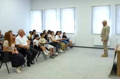 Zabux məktəbində şagirdlər üçün mina təhlükəsi ilə bağlı təlim keçirilib