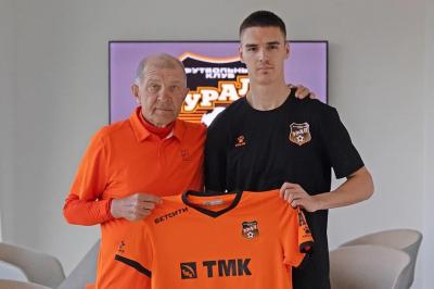 "Zirə" futbolçusunu Rusiya klubuna icarəyə verib
