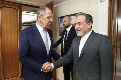 Lavrov və Əraqçi İranın nüvə proqramı ilə bağlı vəziyyəti  müzakirə edib