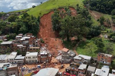 Braziliyada leysan yağışlar faciəyə səbəb oldu -  FOTOLAR