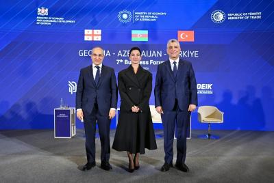 Azərbaycan Gürcüstan və Türkiyə ilə Orta Dəhlizin potensialını müzakirə edib