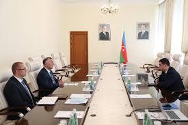Teymur Musayev "Yüksəliş" müsabiqəsinin qalibi ilə görüşüb