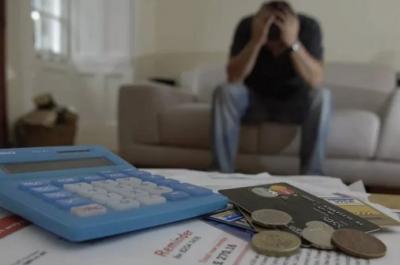 "Kredit tarixçəsinin problemli olması kreditə əlçatanlığı azaldır" -  İqtisadçı