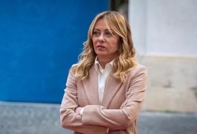 Meloni İranda qızlar məktəbinə hücumu  pisləyib