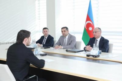 Qoşqar Təhməzli Şirvanda vətəndaşları qəbul edib
