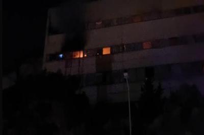 Binəqədidə yaşayış binasında baş verən yanğın söndürülüb