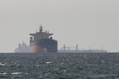 Hindistan İrandan tankerlərin keçməsi üçün icazə istəyir
