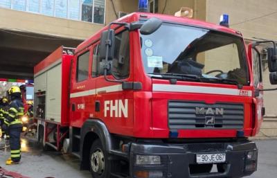 Bakıda yaşayış binasında yanğın baş verib