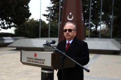 Bakı Türk Şəhidliyində Çanaqqala zəfərinin ildönümü qeyd edilib