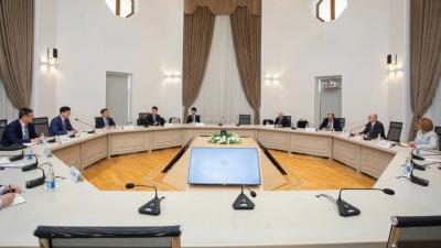 Azərbaycan Çin şirkəti ilə bərpa olunan enerji layihələrinin inkişafını müzakirə edib