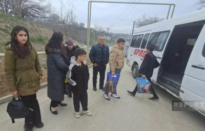 Növbəti köç karvanı Xocalının Xanabad kəndinə çatıb