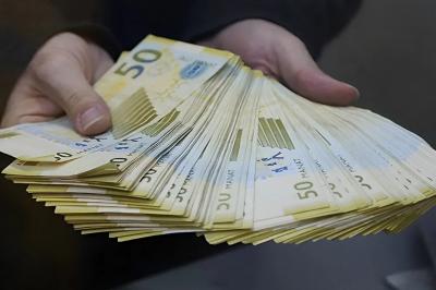 Azərbaycan banklarının xalis mənfəəti 6 faizə yaxın artıb
