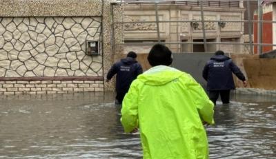 Bakıda intensiv yağışlar fəsadlar törədib, qurumlar gücləndirilmiş rejimdə işləyir