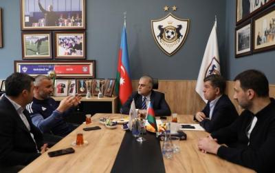 "Qarabağ"da iclas keçirildi