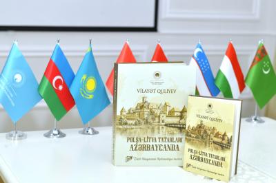 “Polşa-Litva tatarları Azərbaycanda”