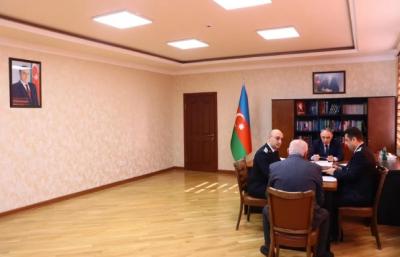 Kamran Əliyev Bakının Nizami rayonunda vətəndaşları qəbul edib